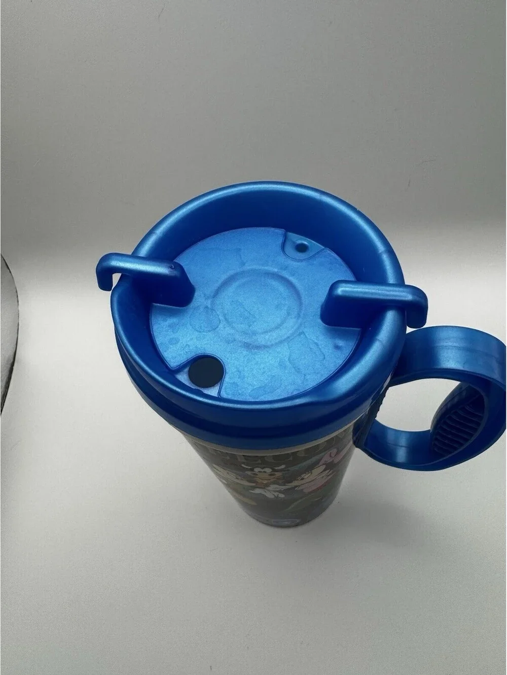 Disney Walt Disney World 16 fl oz Travel Mug w/ Lid & Handle, Blue, Multi